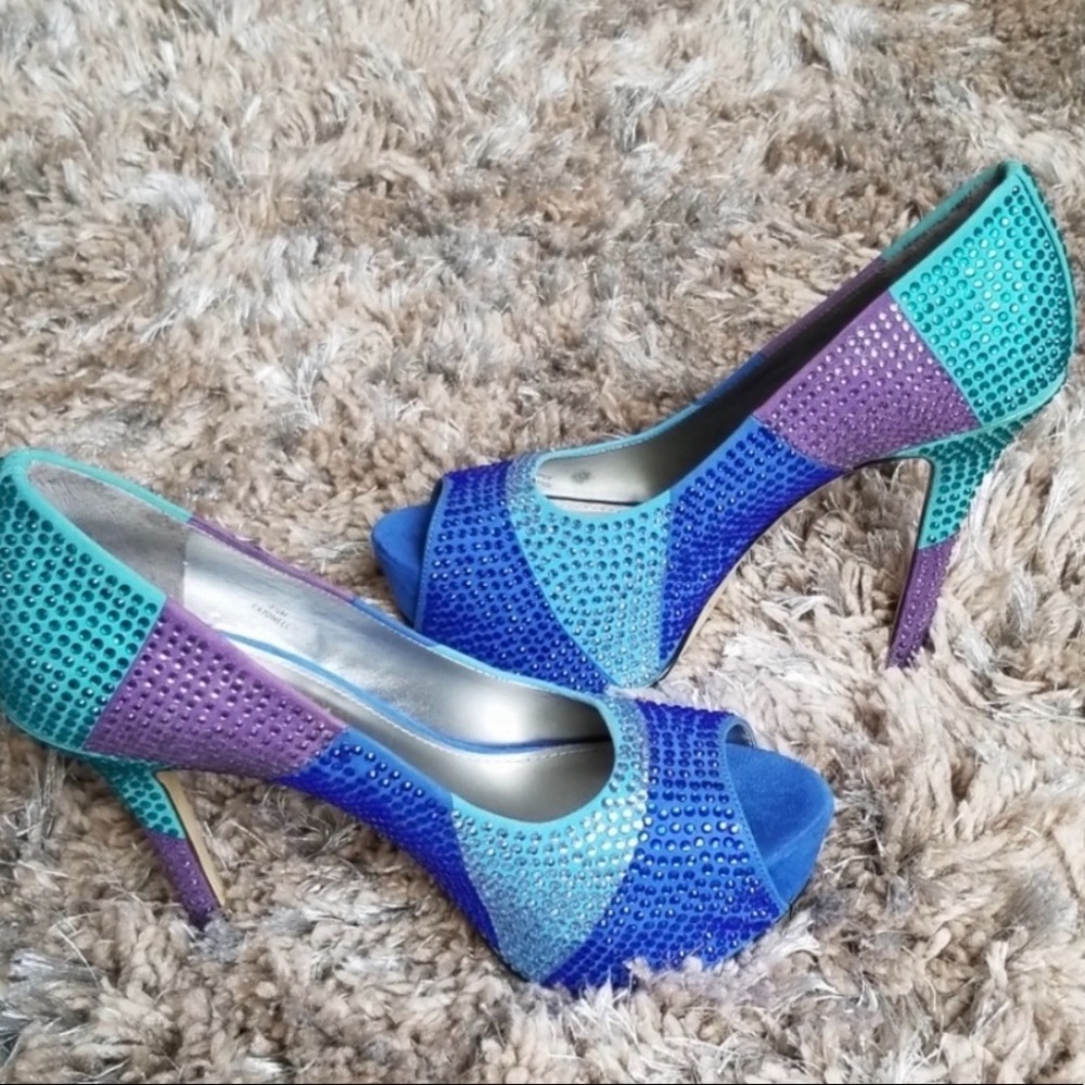 ENZO ANGIOLINI BEADED EVENING HEEL - Picture 6 of 9